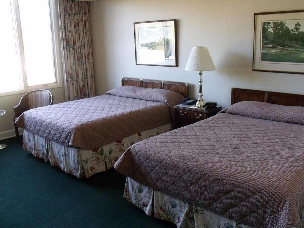 The Inn At Houndslake Aiken Buitenkant foto